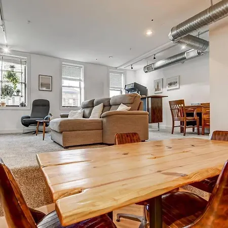 Lovely 2-Bedroom Unit In Springfield Exterior photo